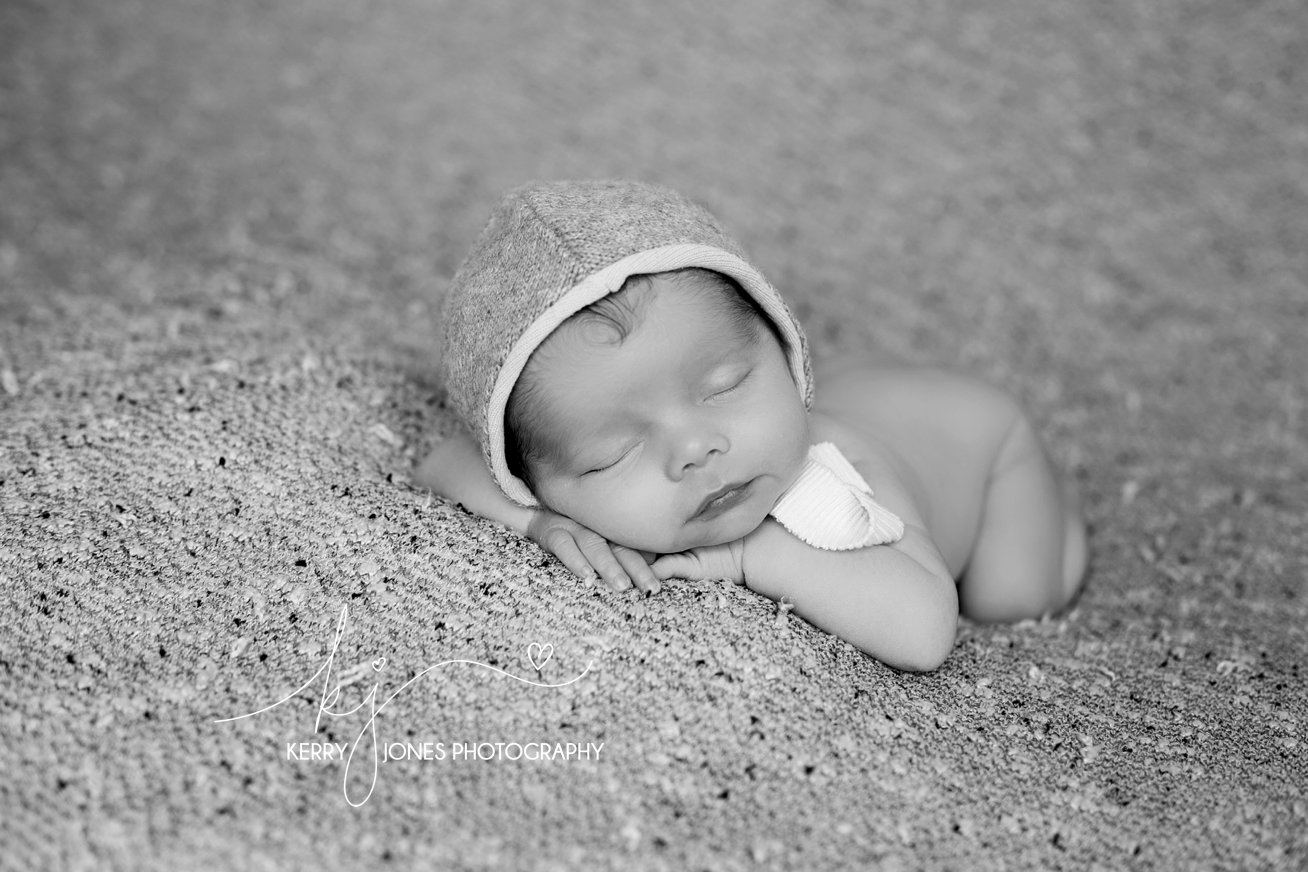 Hull Newborn Baby Photographer | Newborn Baby Photography in East Ridings | Newborn and Maternity Photography | Newborn Photos in Hull